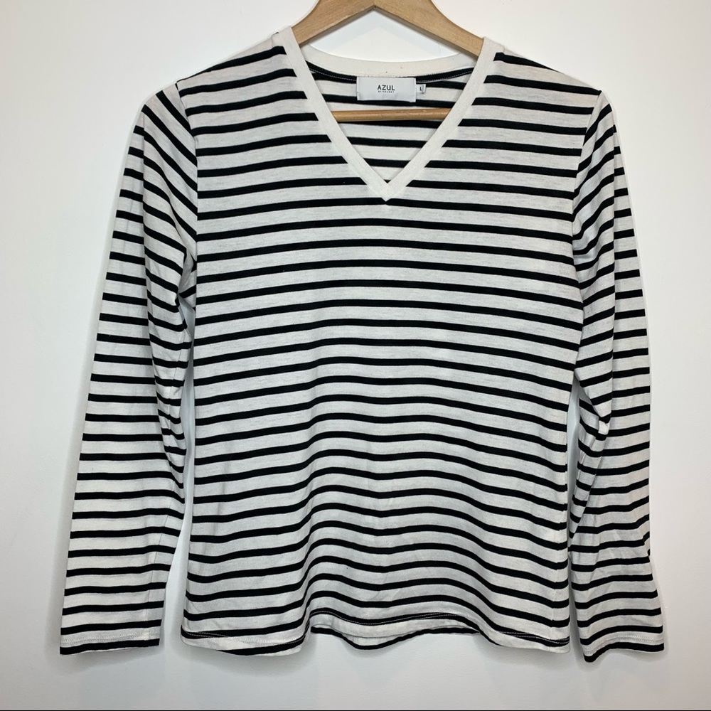 Azul by Moussy Long Sleeve V-Neck Striped Tee Shirt White Black